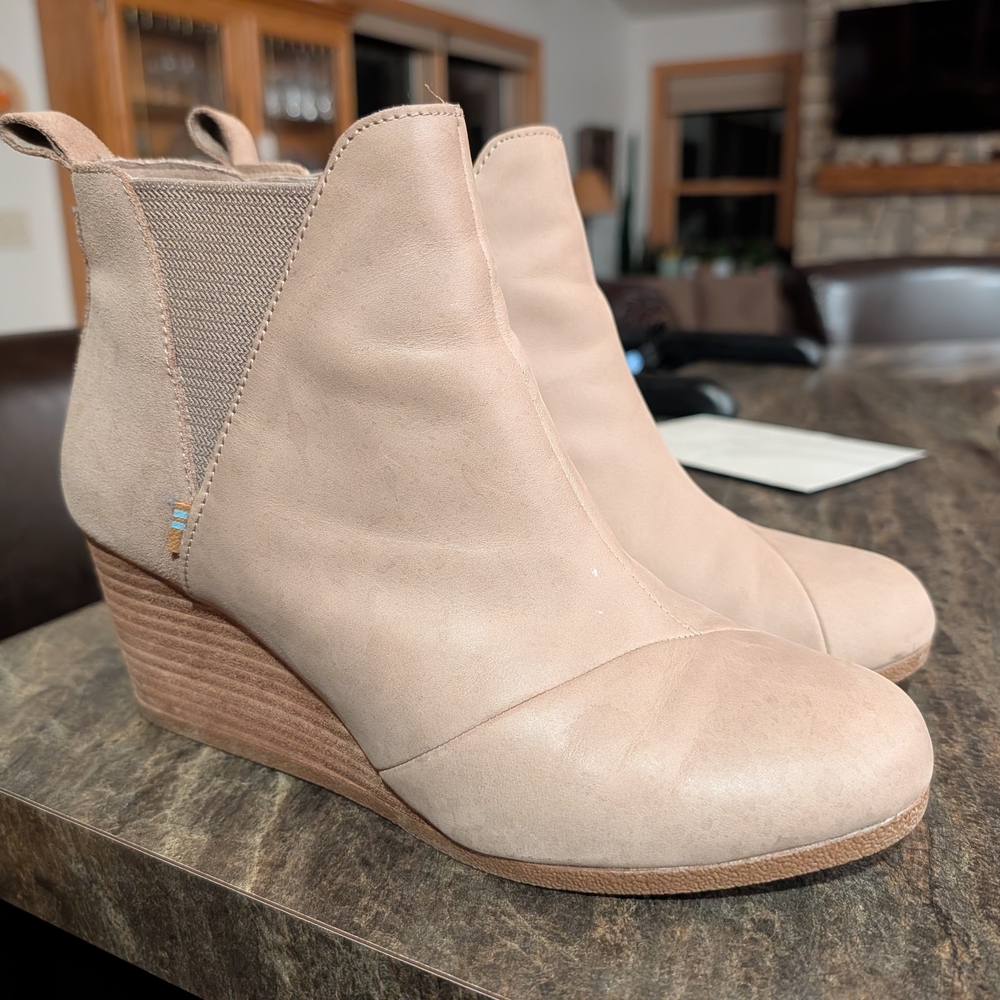 Toms Beige Wedge Ankle Booties